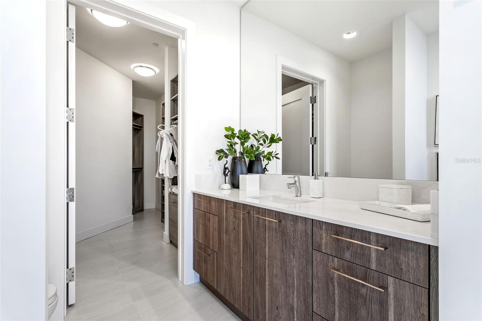 HYDE PARK HOUSE - Residential