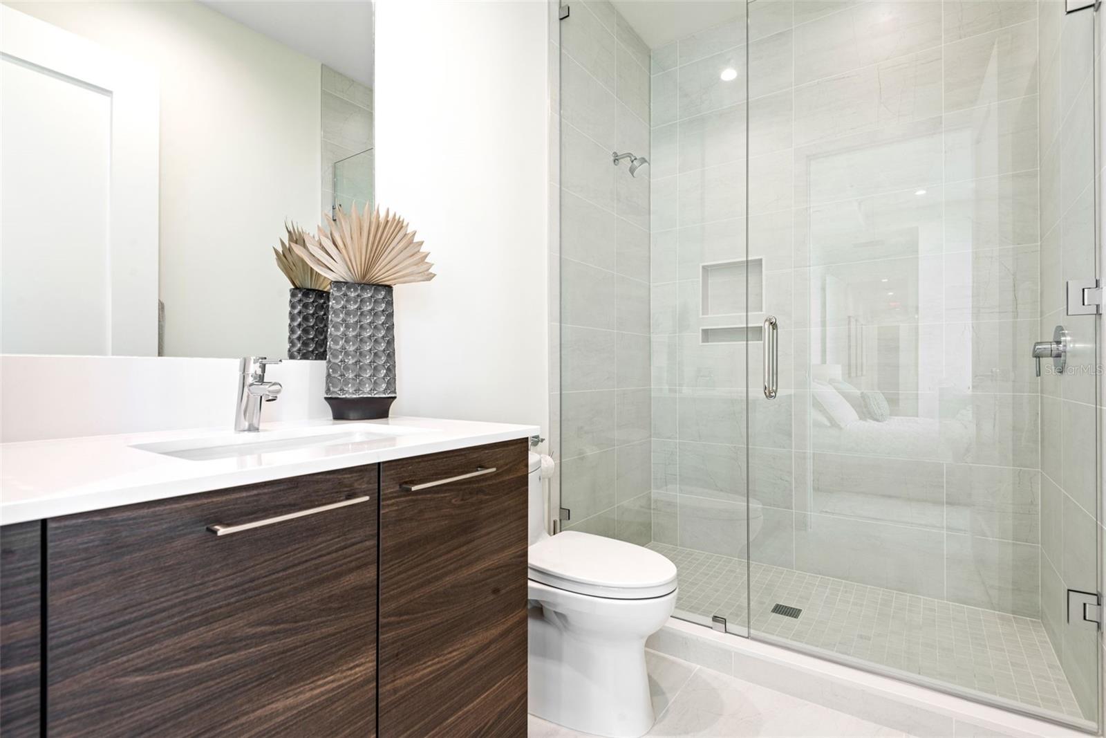 HYDE PARK HOUSE - Residential