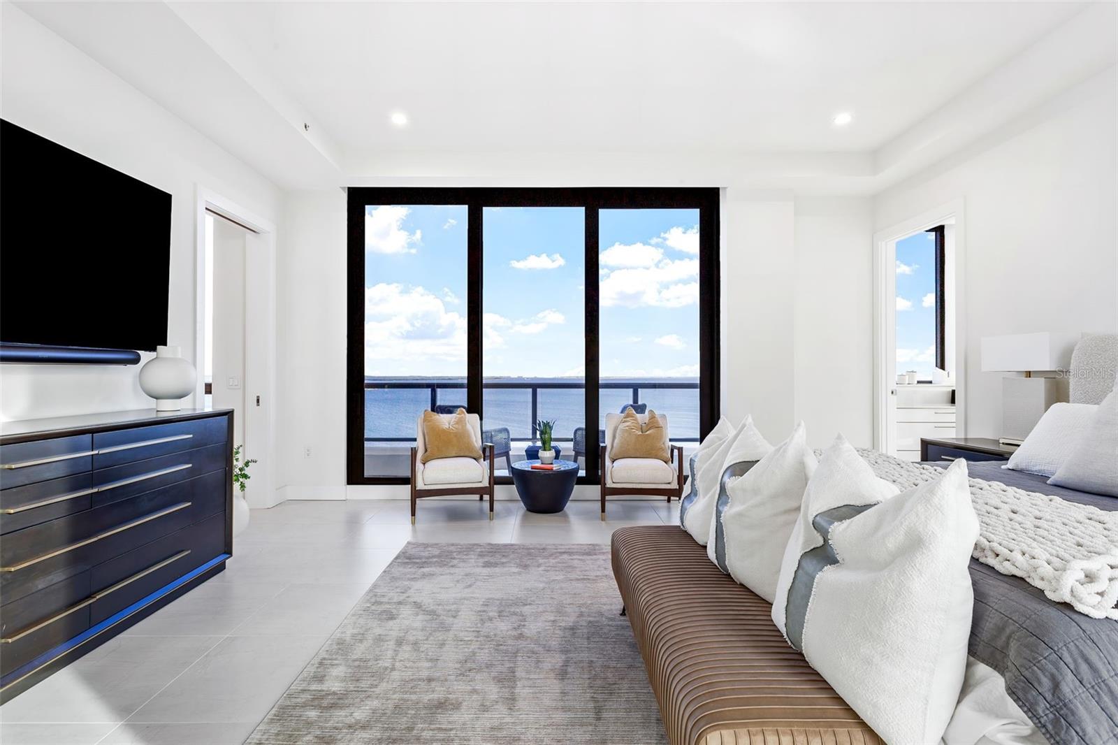 HYDE PARK HOUSE - Residential