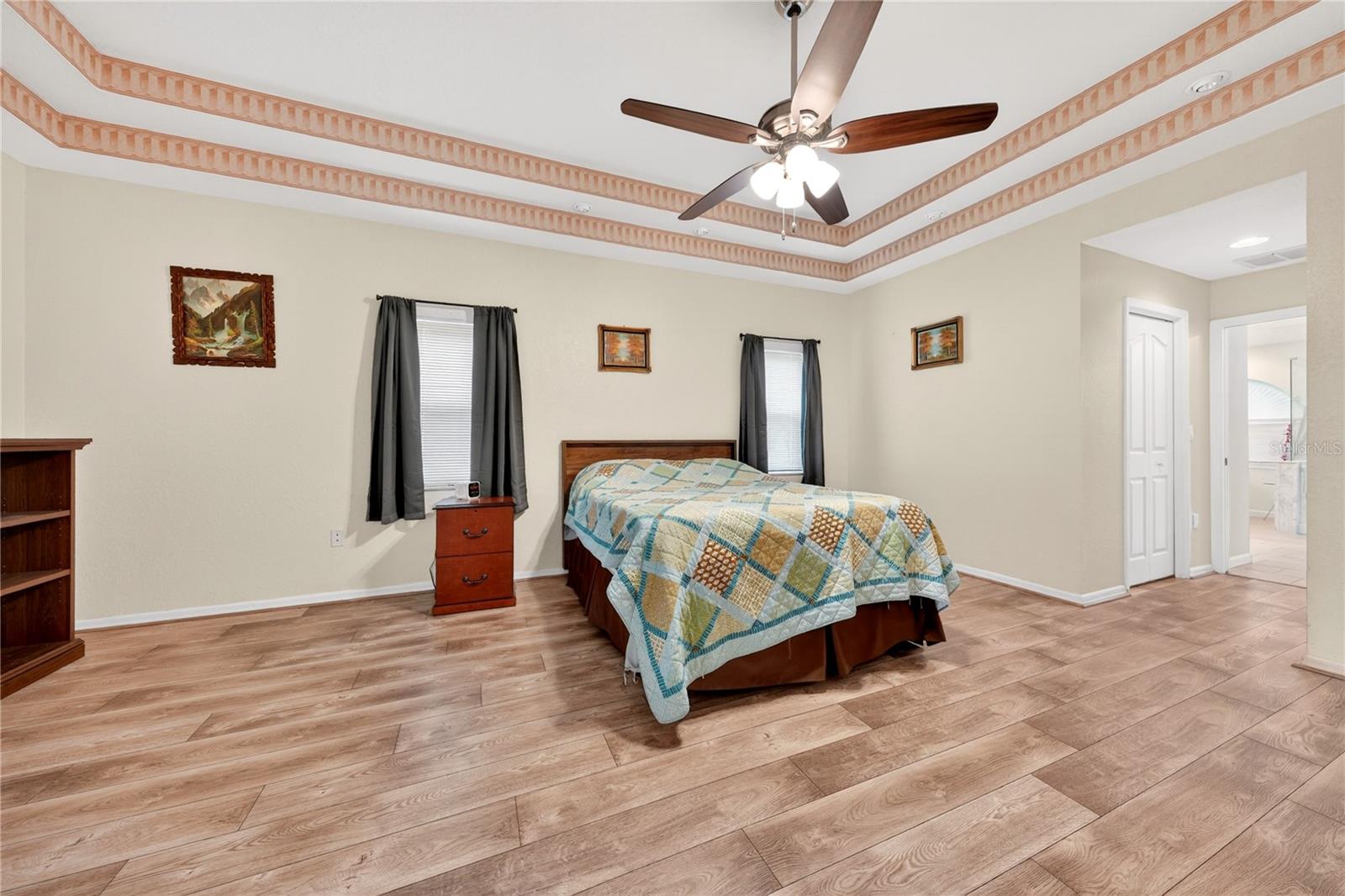 SHERWOOD LAKES - Residential