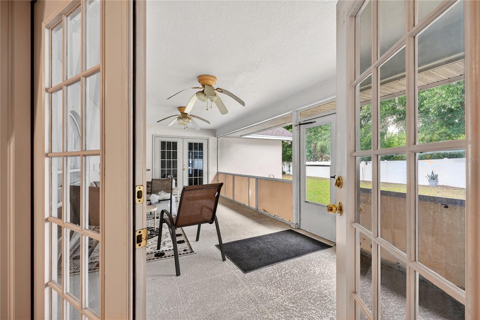 SHERWOOD LAKES - Residential