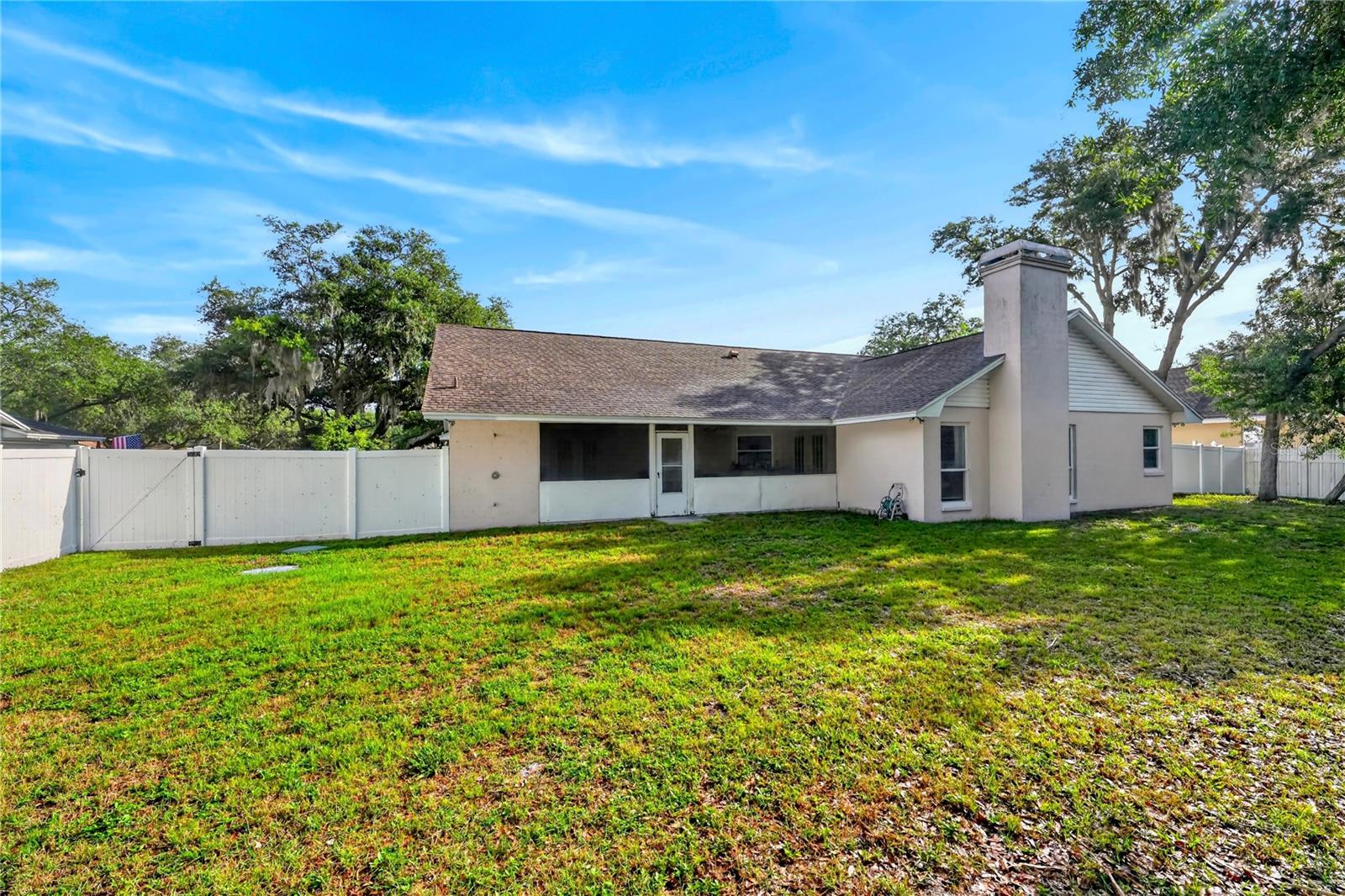 SHERWOOD LAKES - Residential
