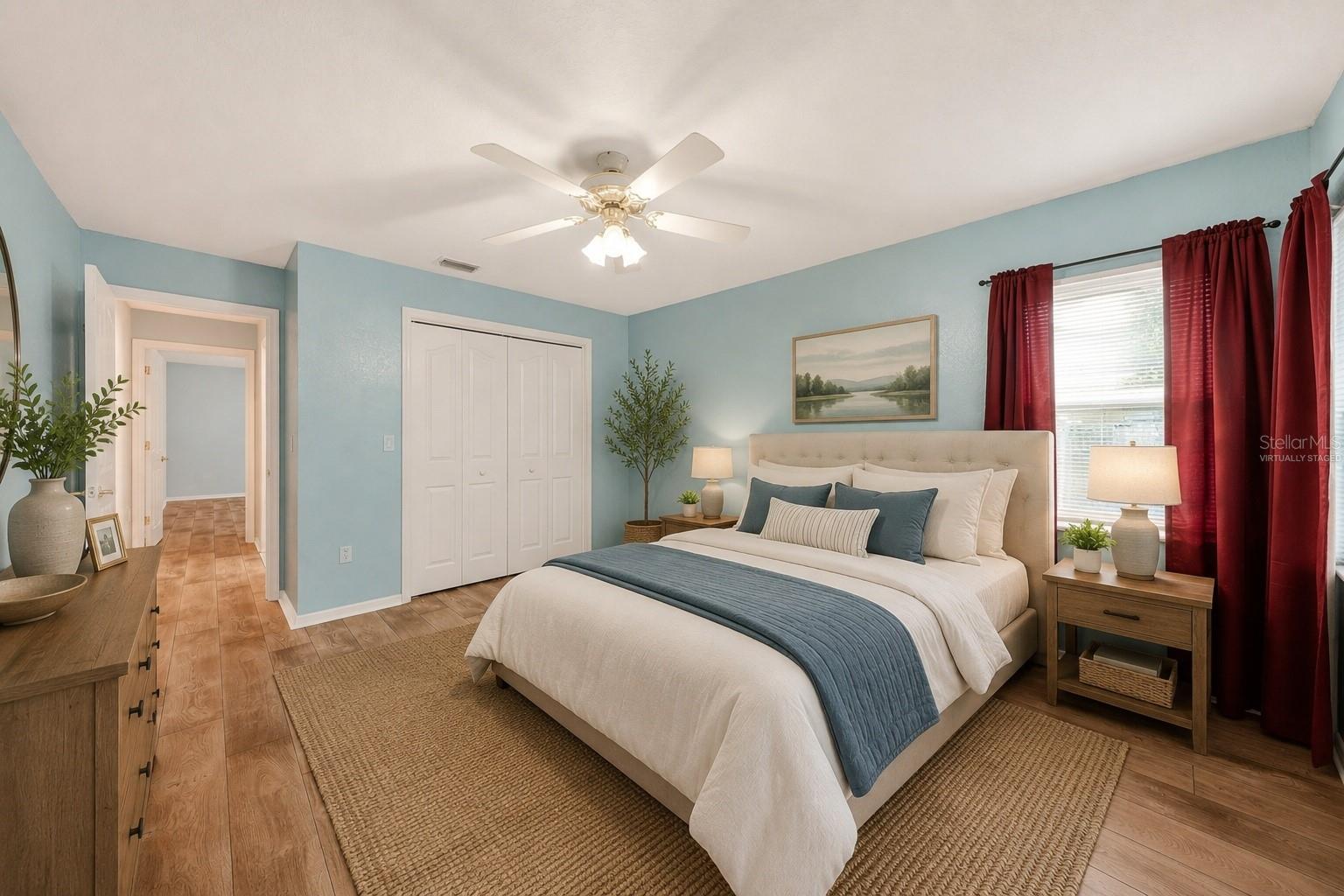 SHERWOOD LAKES - Residential