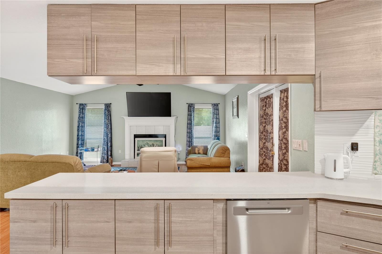 SHERWOOD LAKES - Residential