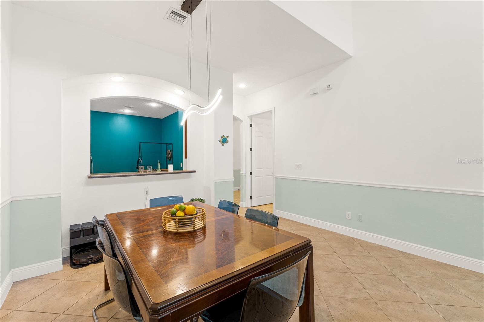 PERLAS DEL MAR CONDO - Residential