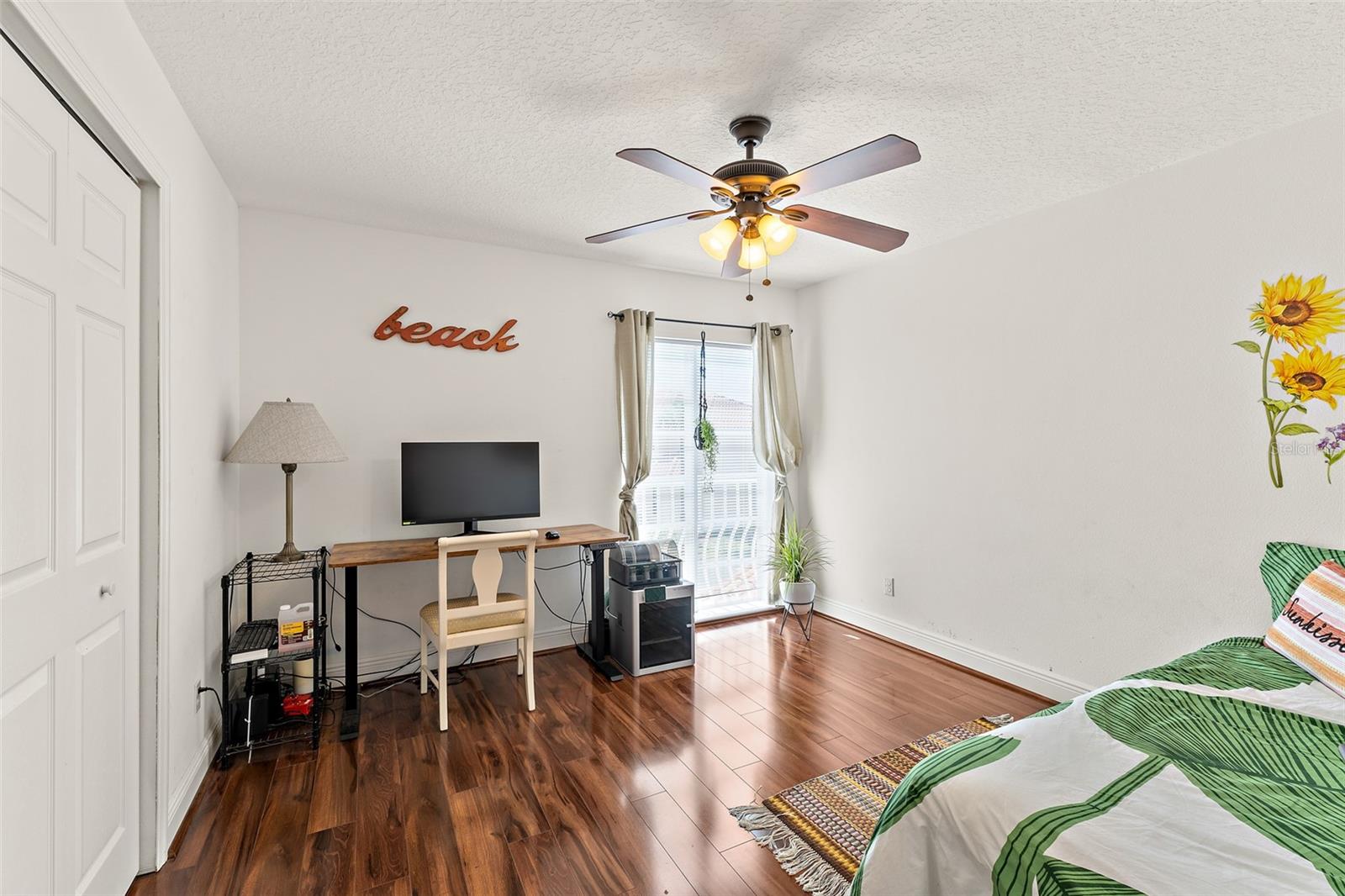 PERLAS DEL MAR CONDO - Residential