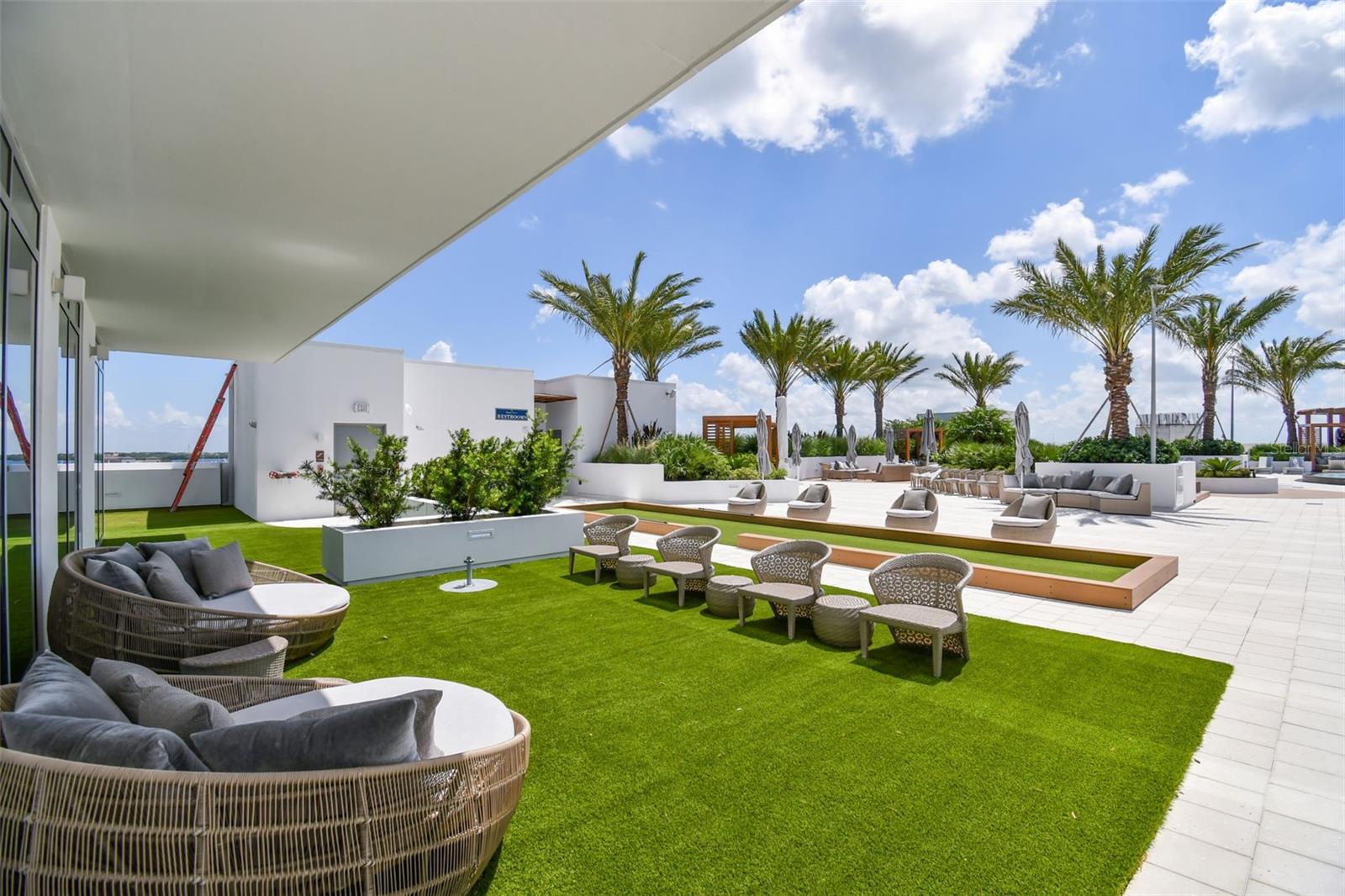 MARINA POINTE EAST - Residential