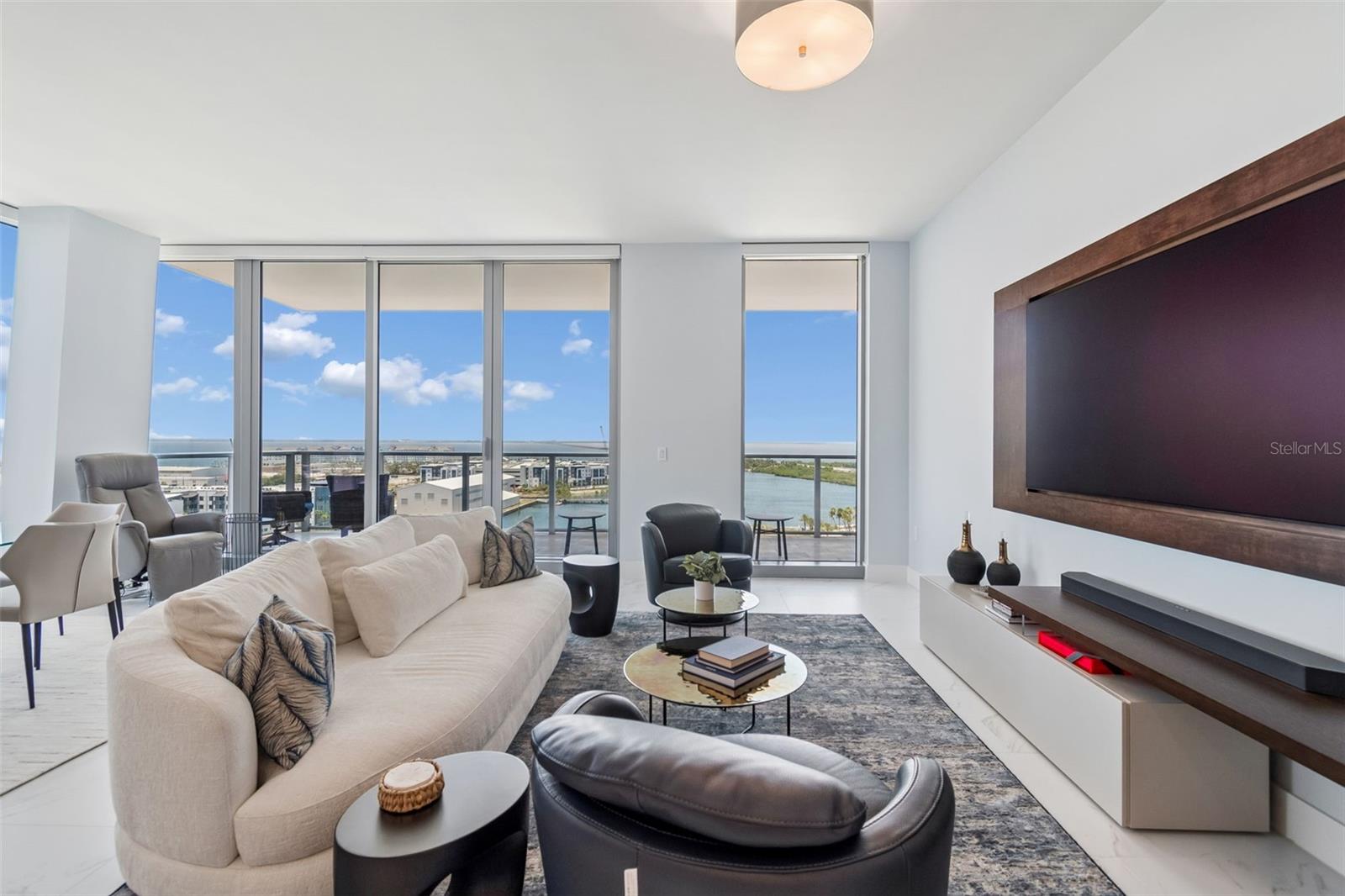 MARINA POINTE EAST - Residential