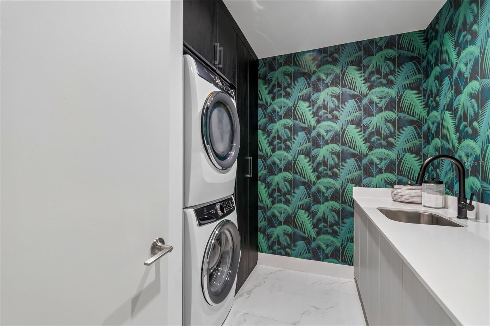 MARINA POINTE EAST - Residential