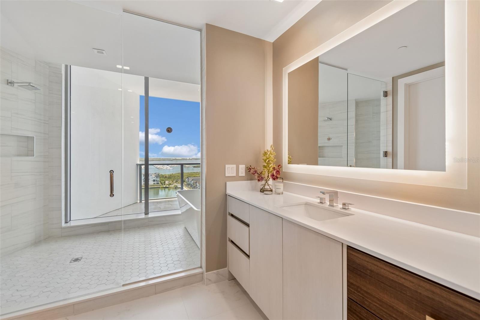 MARINA POINTE EAST - Residential