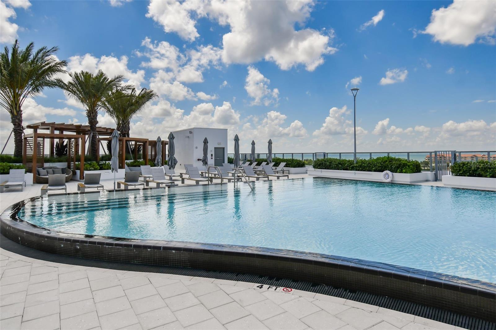 MARINA POINTE EAST - Residential