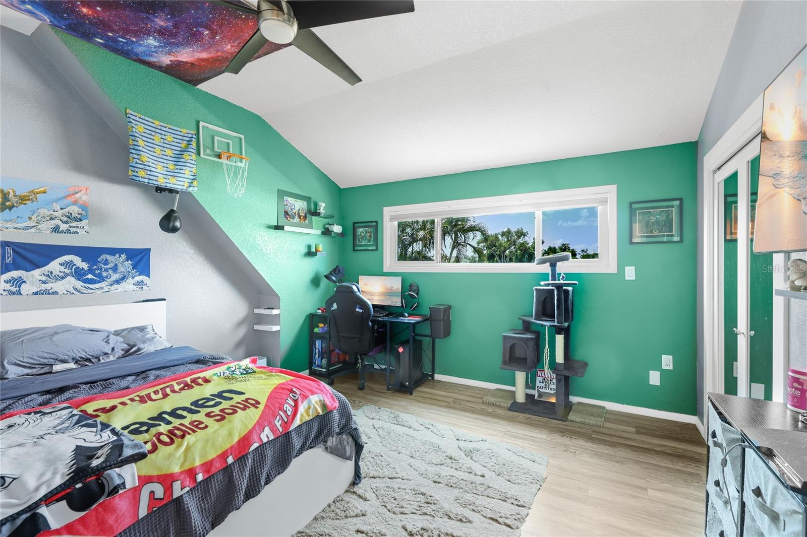 BAY POINT CORR OF - Residential