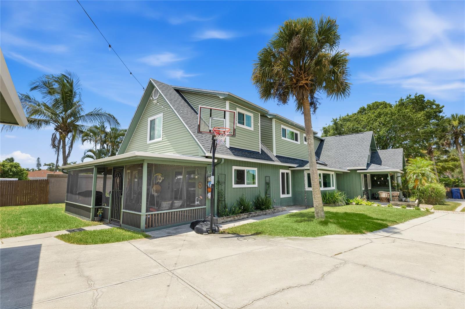 BAY POINT CORR OF - Residential