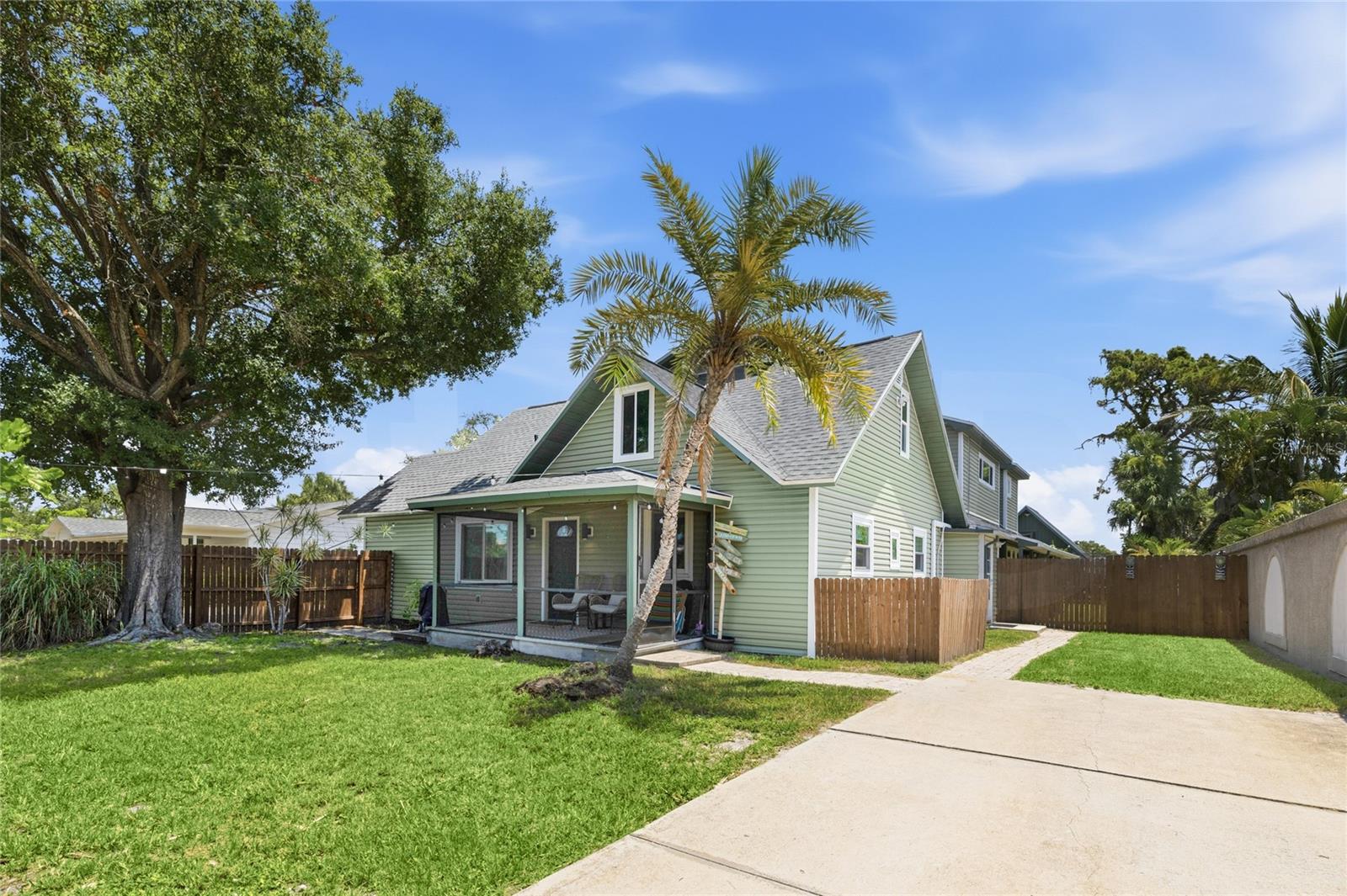 BAY POINT CORR OF - Residential