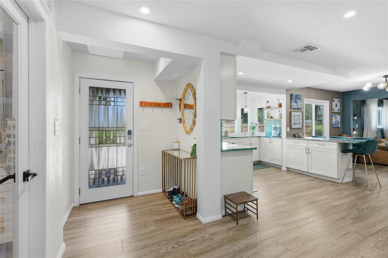BAY POINT CORR OF - Residential