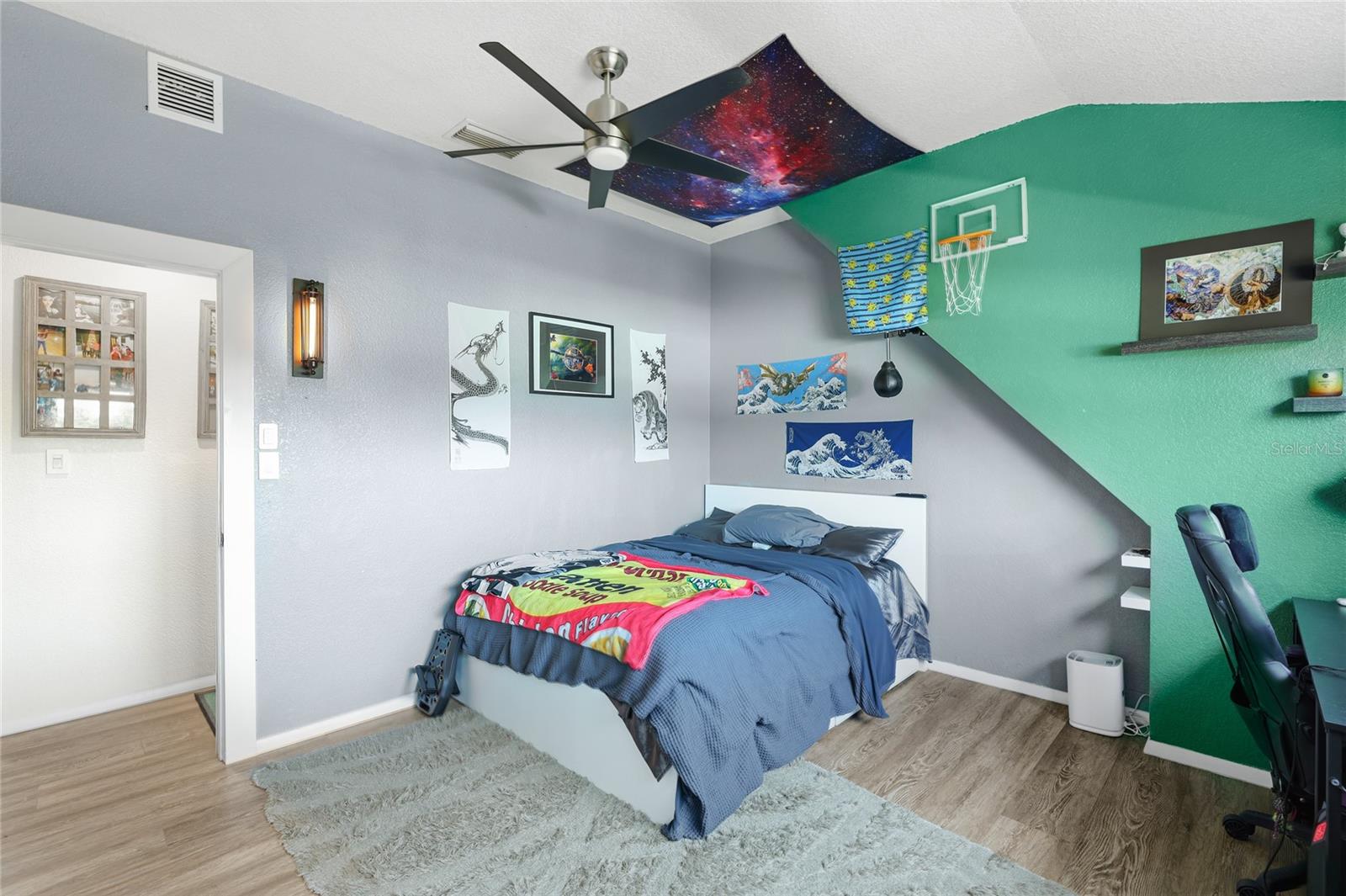 BAY POINT CORR OF - Residential