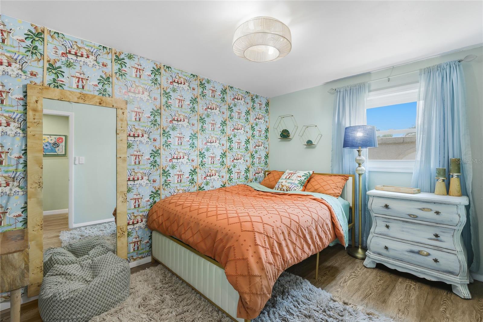 BAY POINT CORR OF - Residential