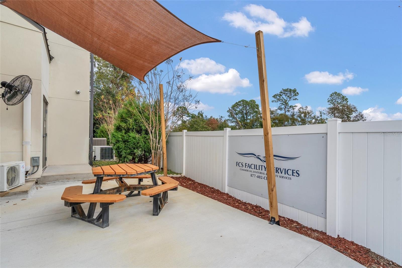 SMART OFFICE LAKE MARY - Commercial Sale