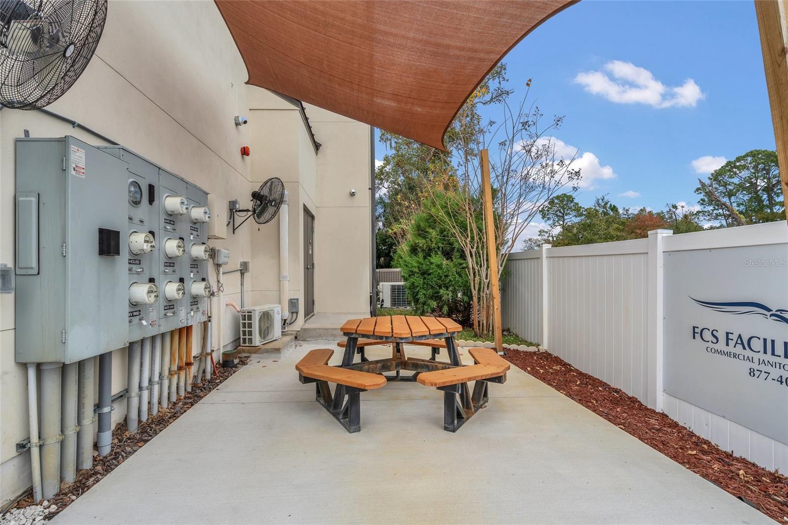 SMART OFFICE LAKE MARY - Commercial Sale
