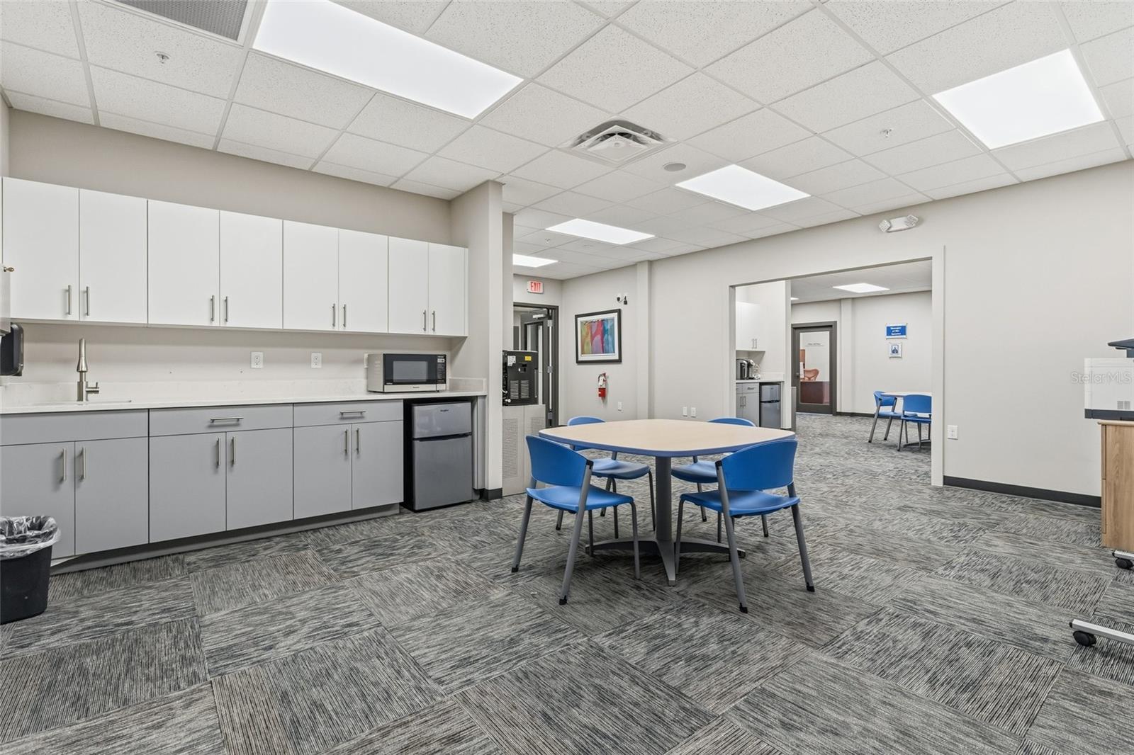 SMART OFFICE LAKE MARY - Commercial Sale