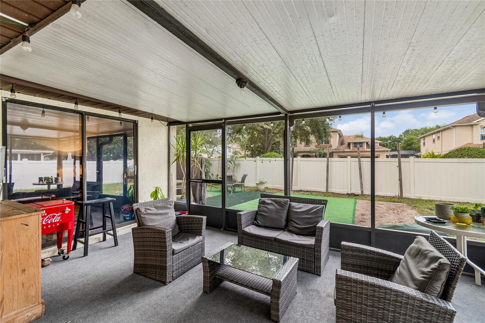 MANDARIN LAKES - Residential