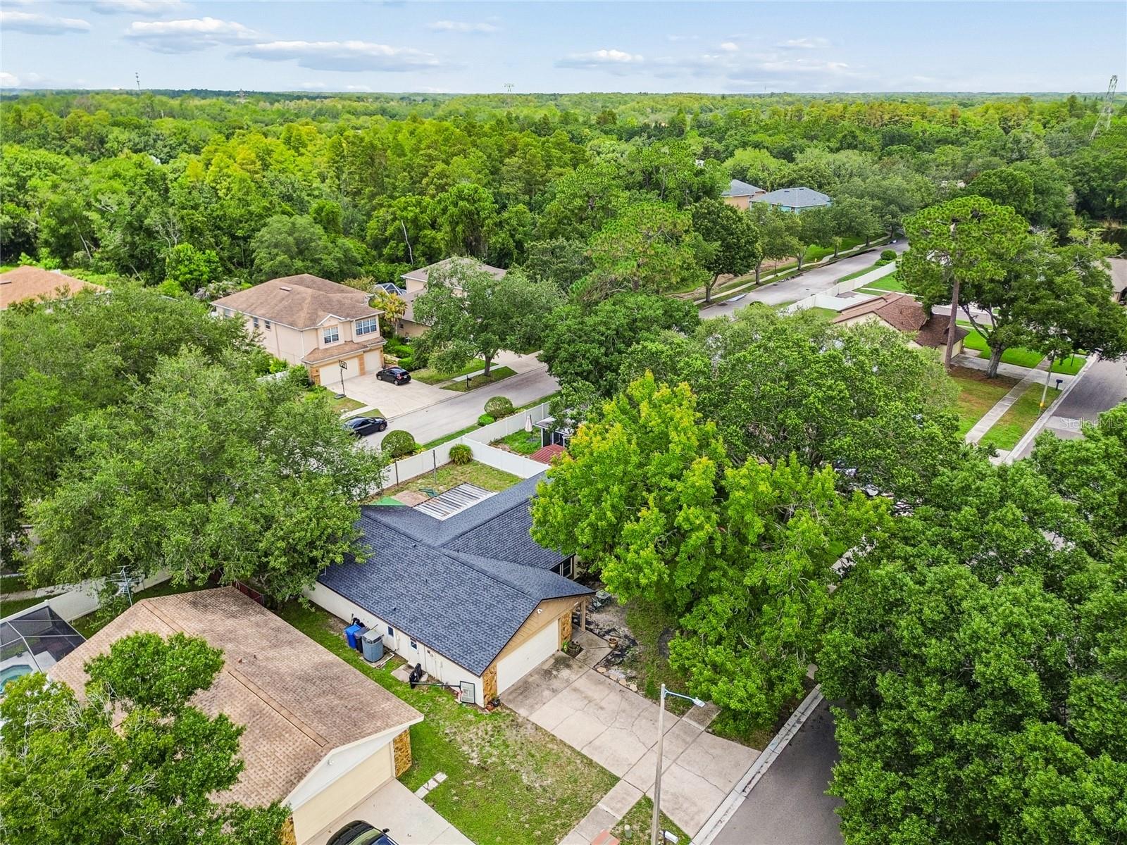 MANDARIN LAKES - Residential