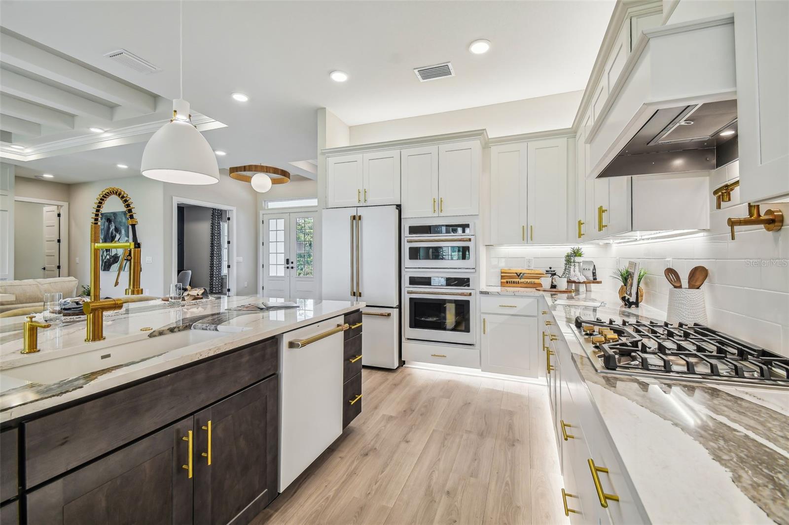 SOUTHERN HILLS PLANTATION - Residential