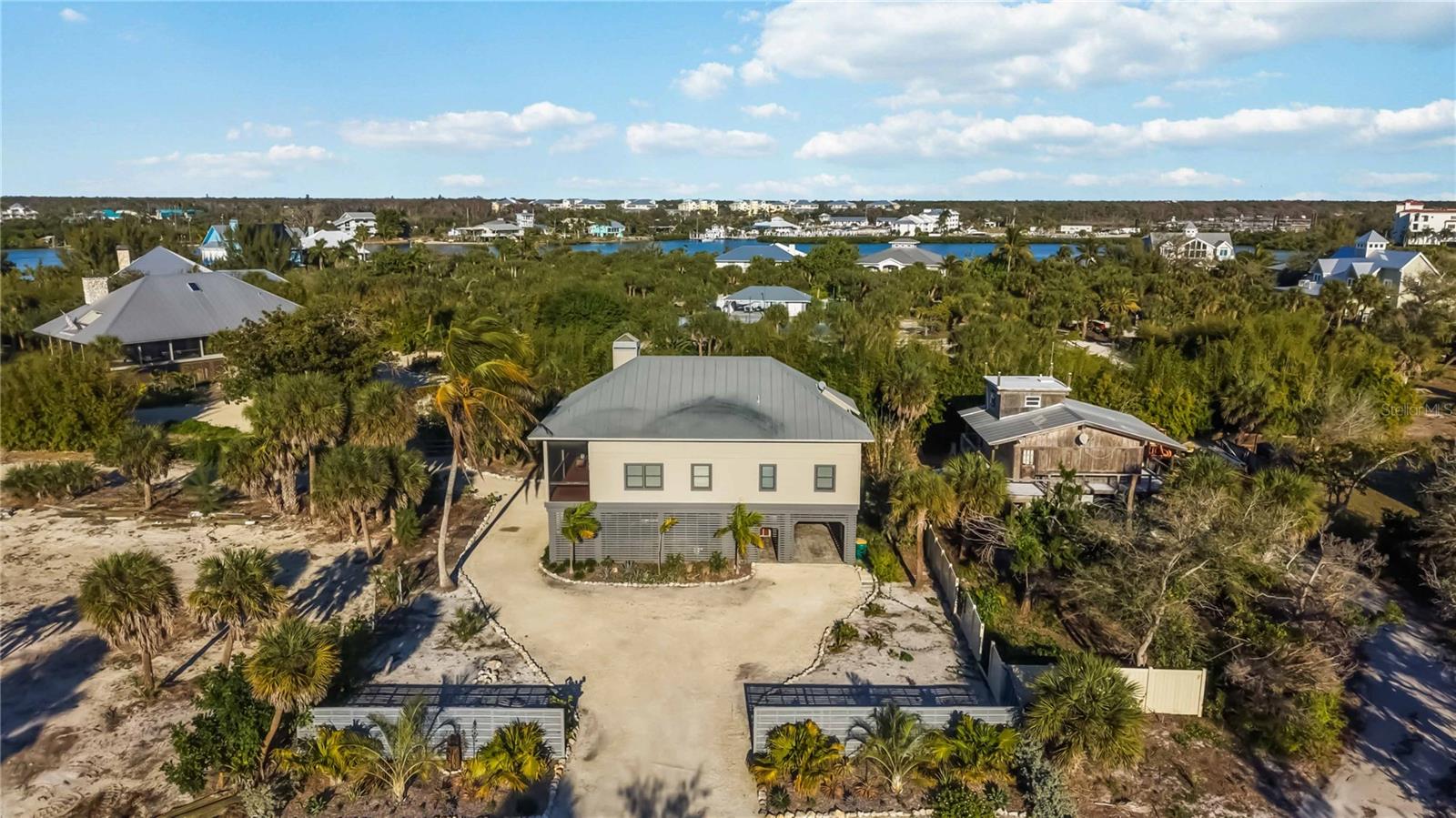 PALM ISLAND ESTS - Residential