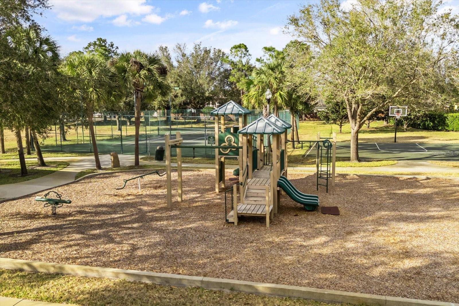 TILDENS GROVE PH 01 47/65 - Residential