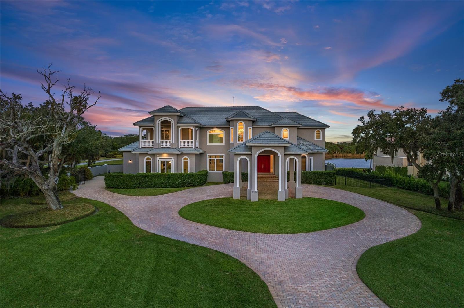 TIERRA VERDE - Residential