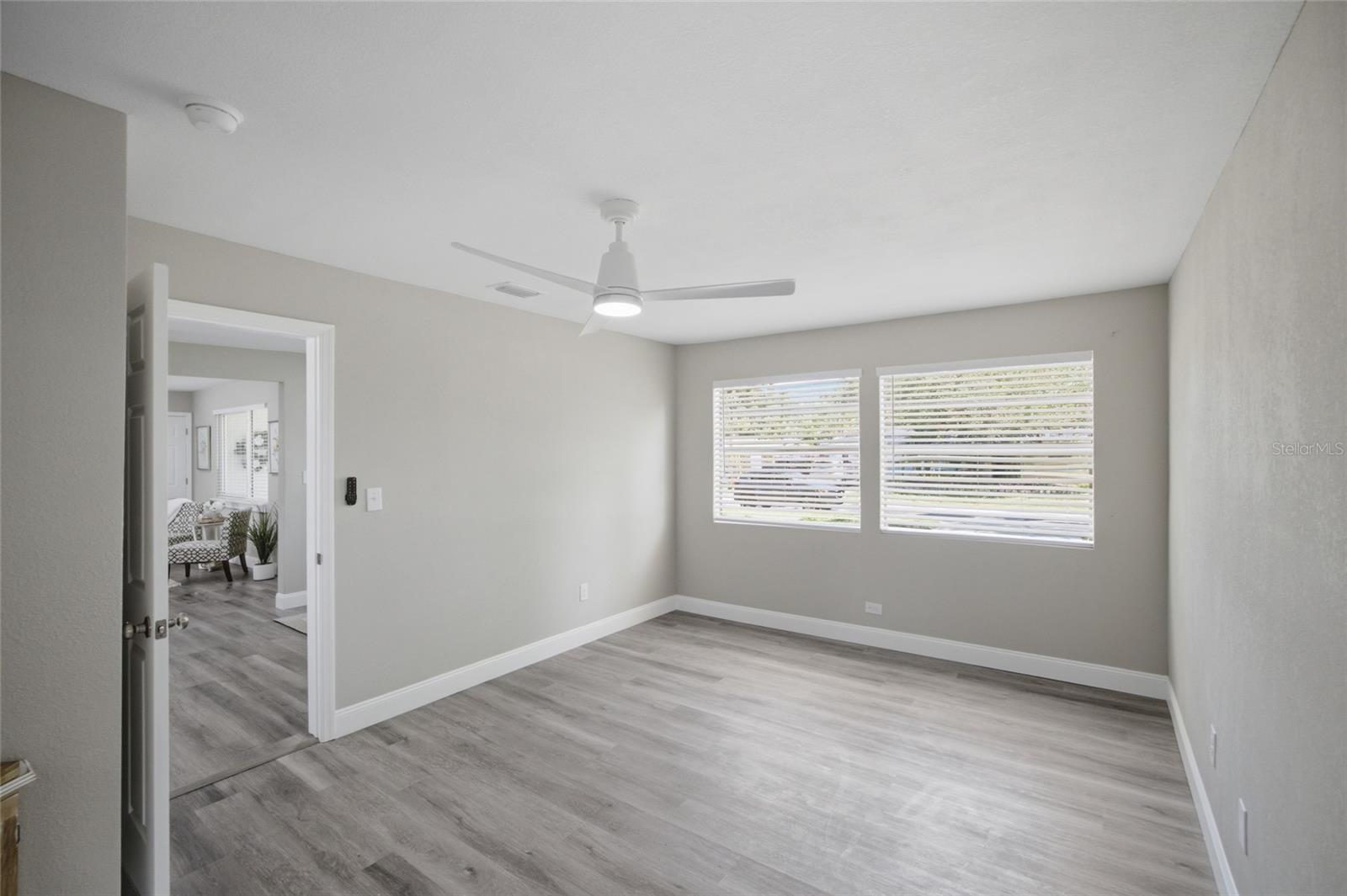 PALM RIDGE MANOR 1ST ADD - Residential