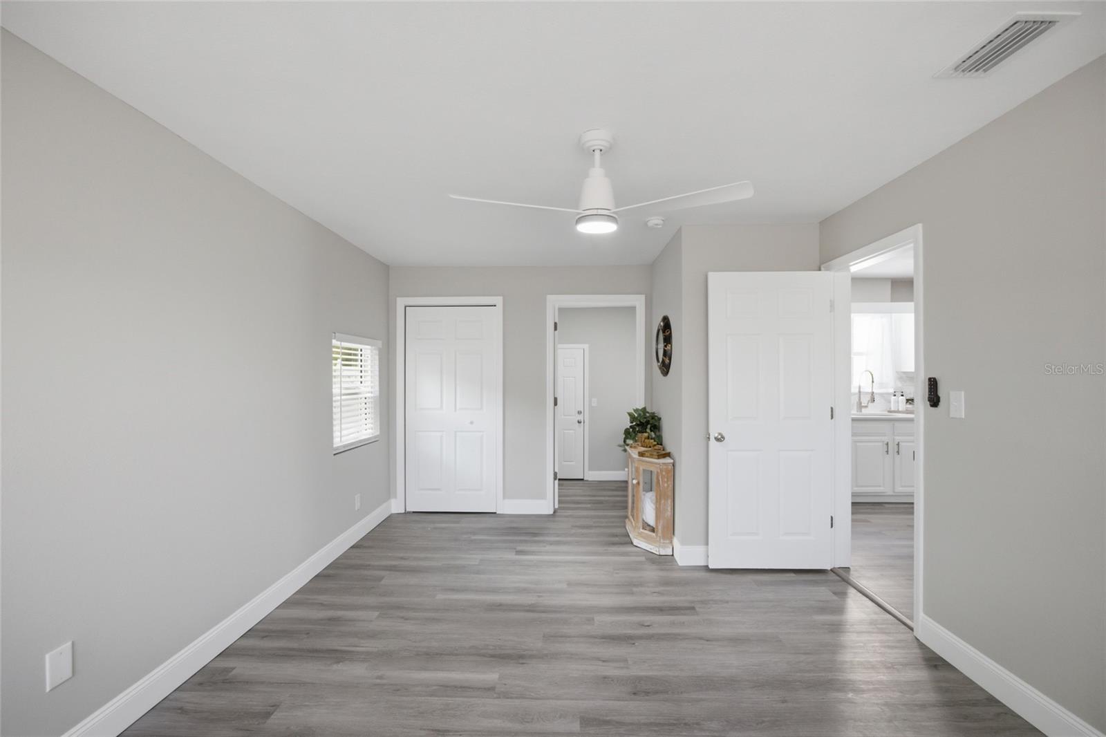 PALM RIDGE MANOR 1ST ADD - Residential