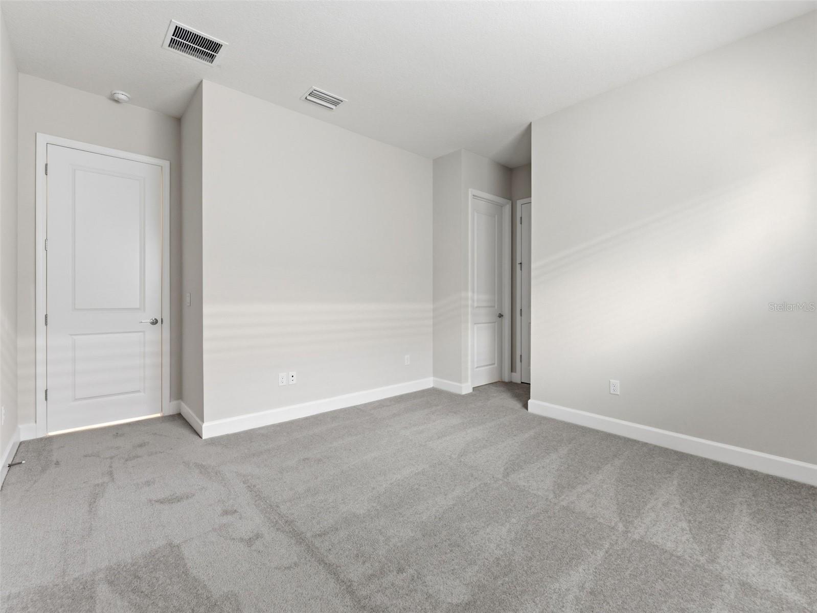VALENCIA RIDGE - Residential