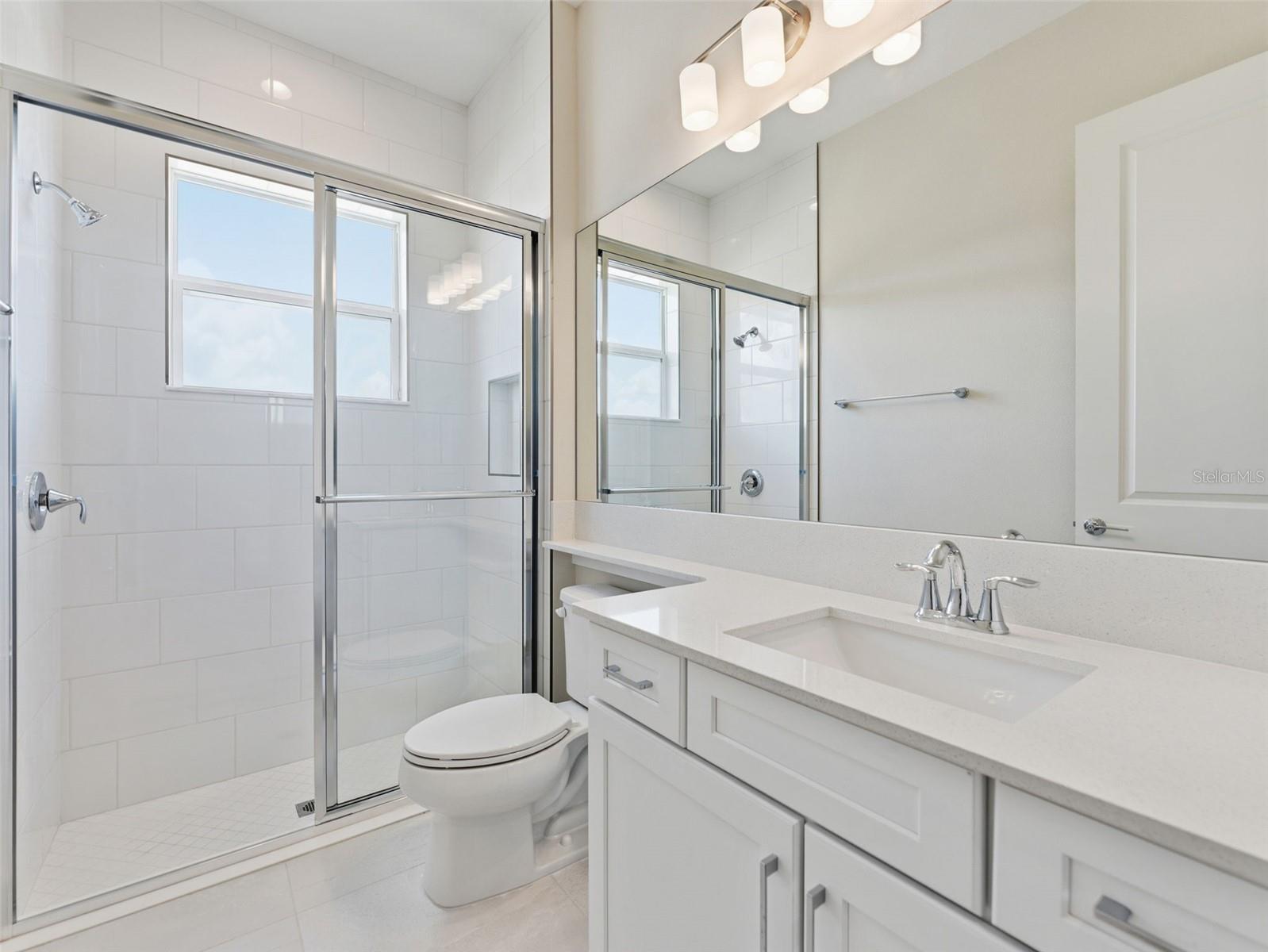 VALENCIA RIDGE - Residential