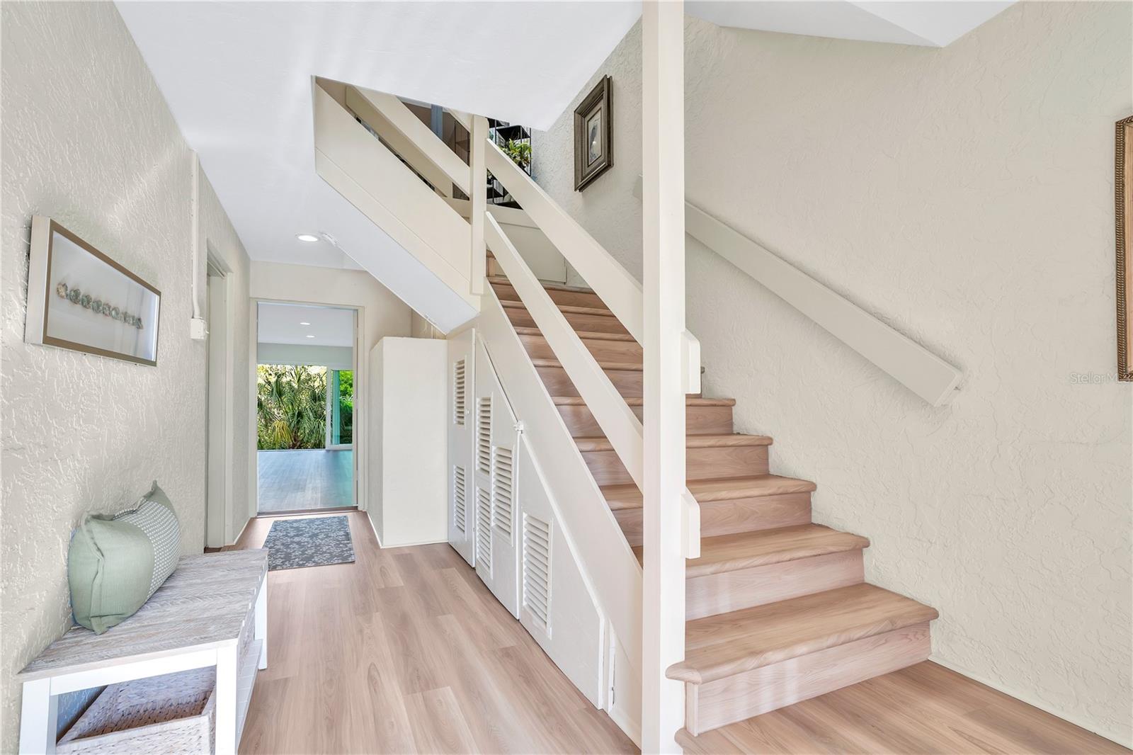 PALMA SOLA HARBOUR SEC 5 - Residential