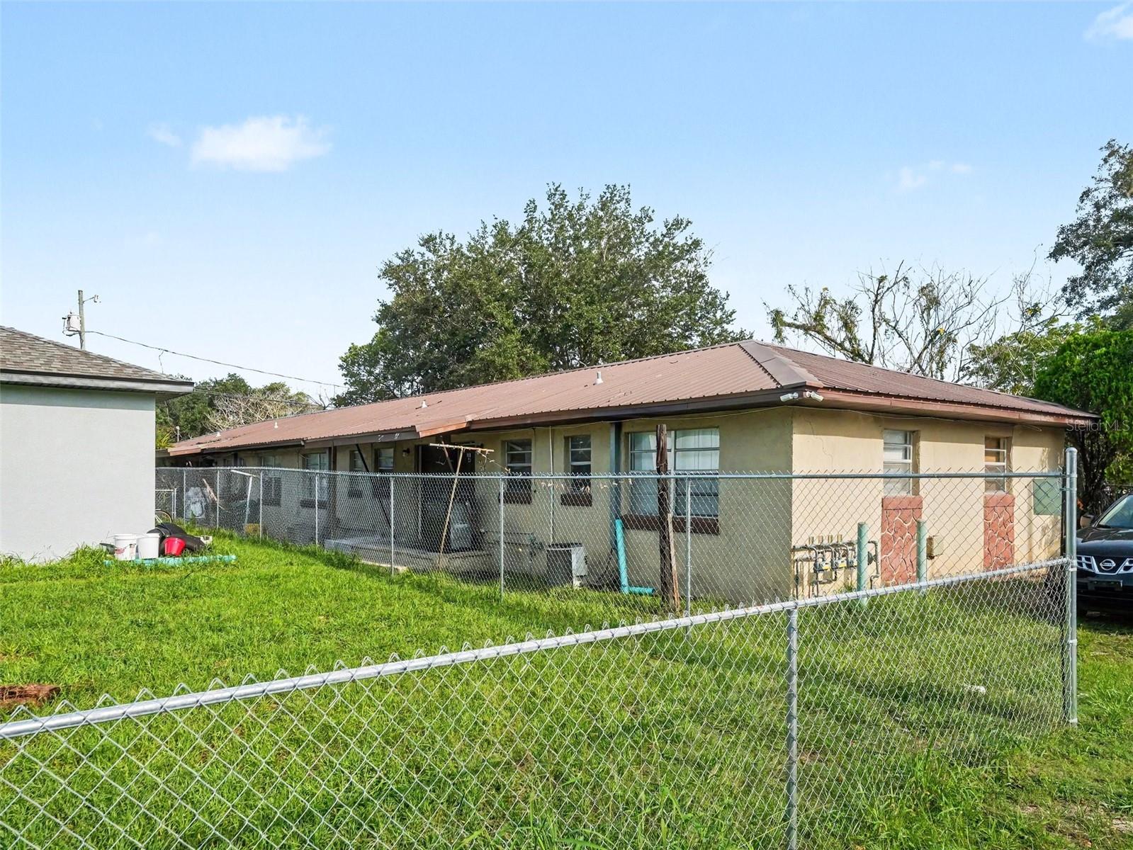 LINCOLN PARK ADD - Residential Income