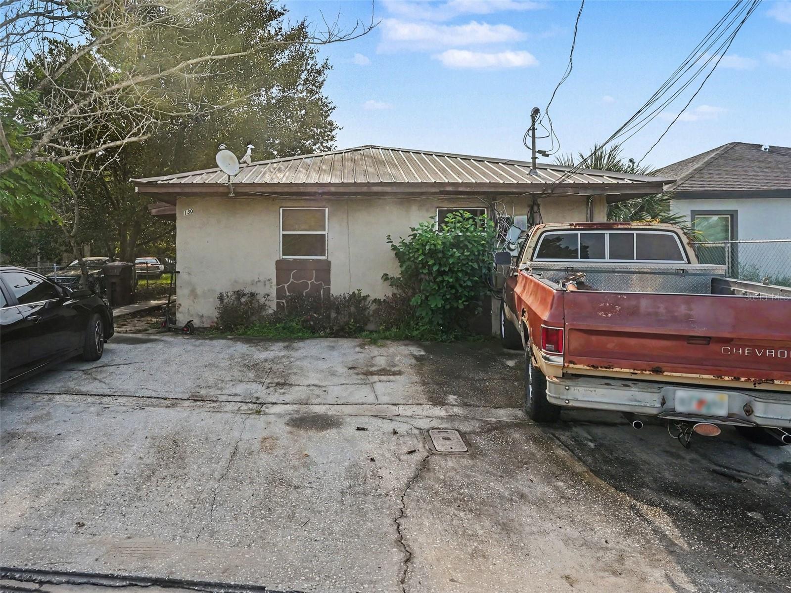 LINCOLN PARK ADD - Residential Income
