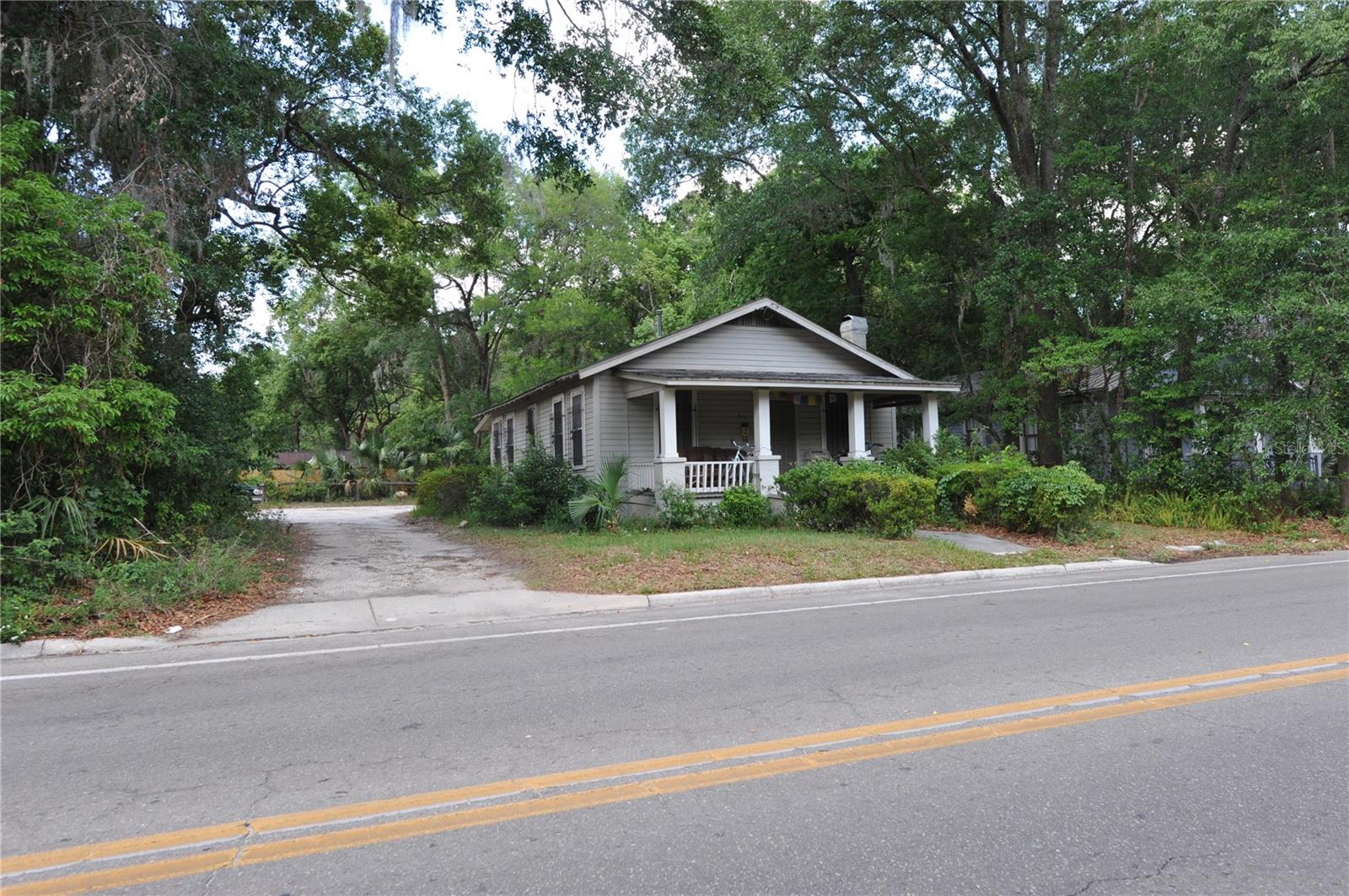 Downtown Vintage Home. Built in 1900. 3 bedroom, 1 bath, 1146 sq. ft. Central heat and Air. Washer/dryer connections. Occupancy limited to 3. Available August 18th.