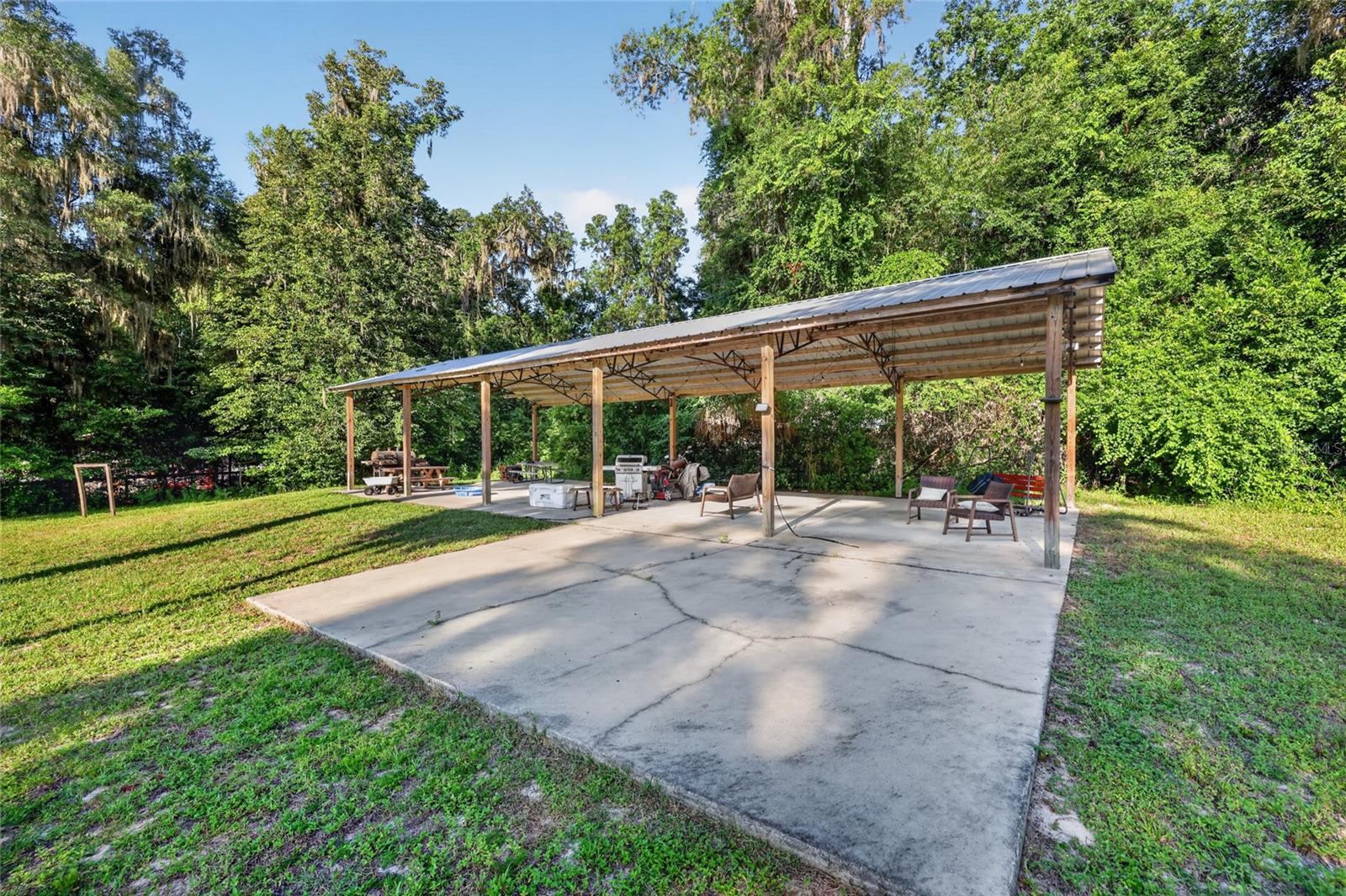 MEADOWBROOK RANCHES ADD 01 - Residential