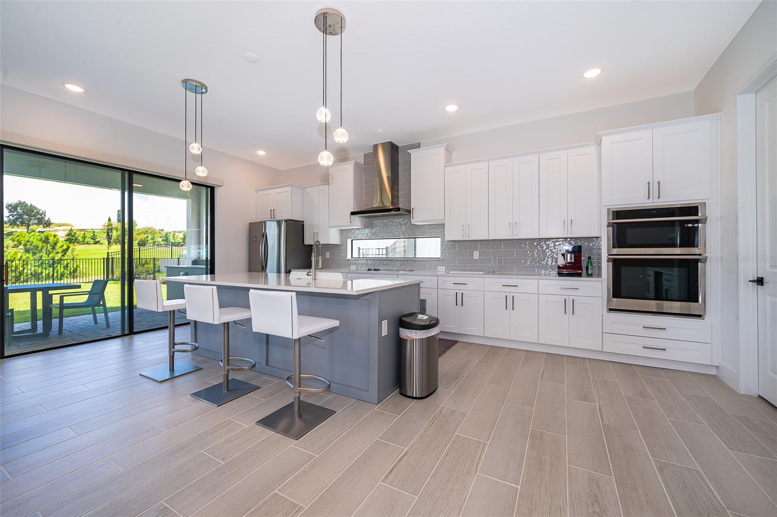 BELLA COLLINA WEST SUB - Residential