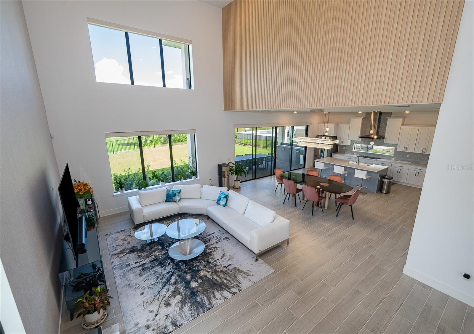 BELLA COLLINA WEST SUB - Residential