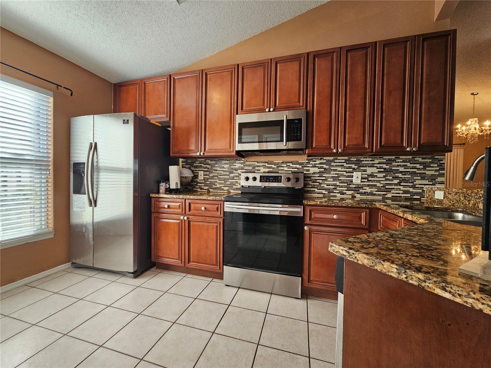 HEATHER GLEN AT MEADOW WOODS 43/134 - Residential
