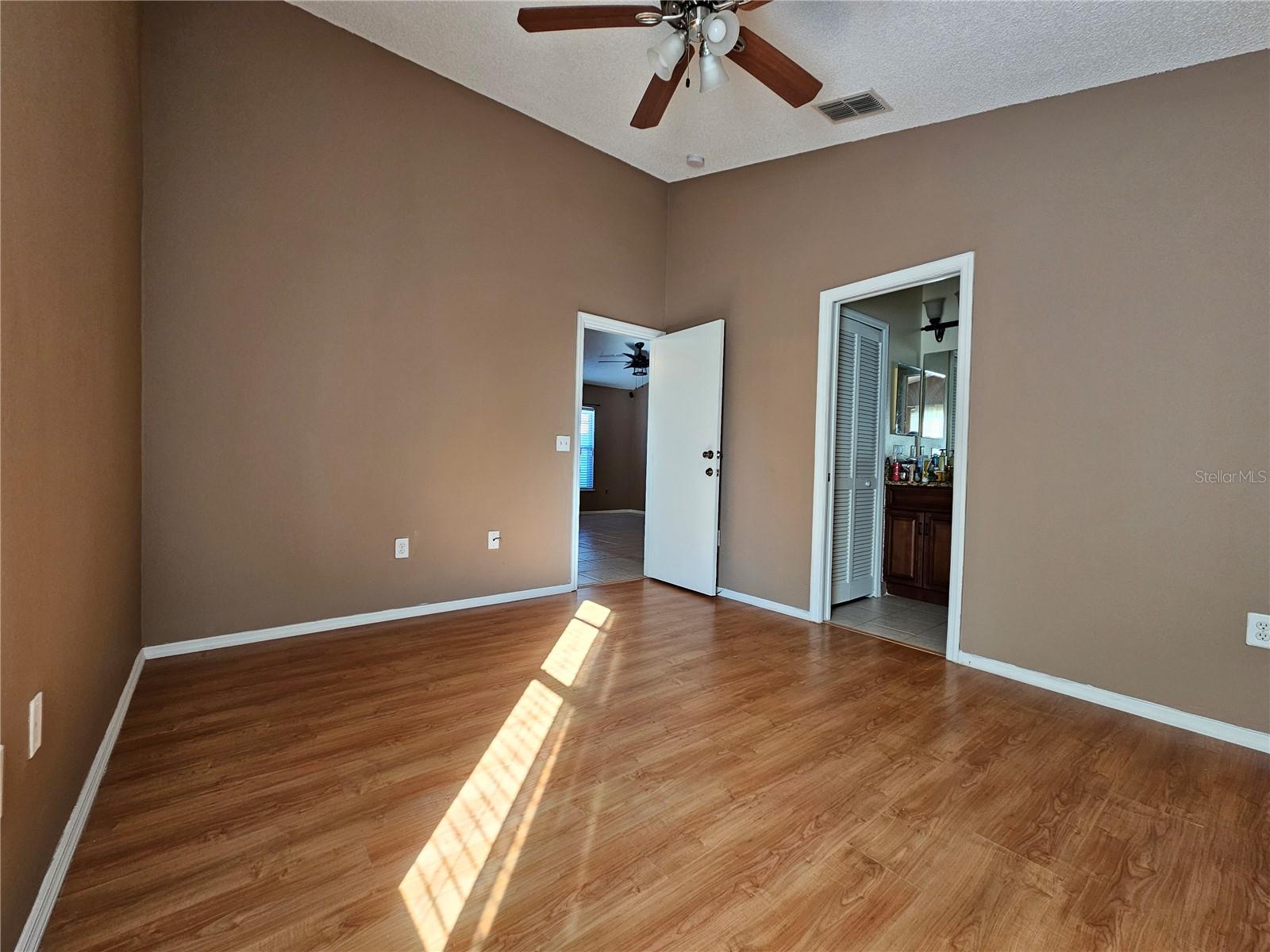 HEATHER GLEN AT MEADOW WOODS 43/134 - Residential