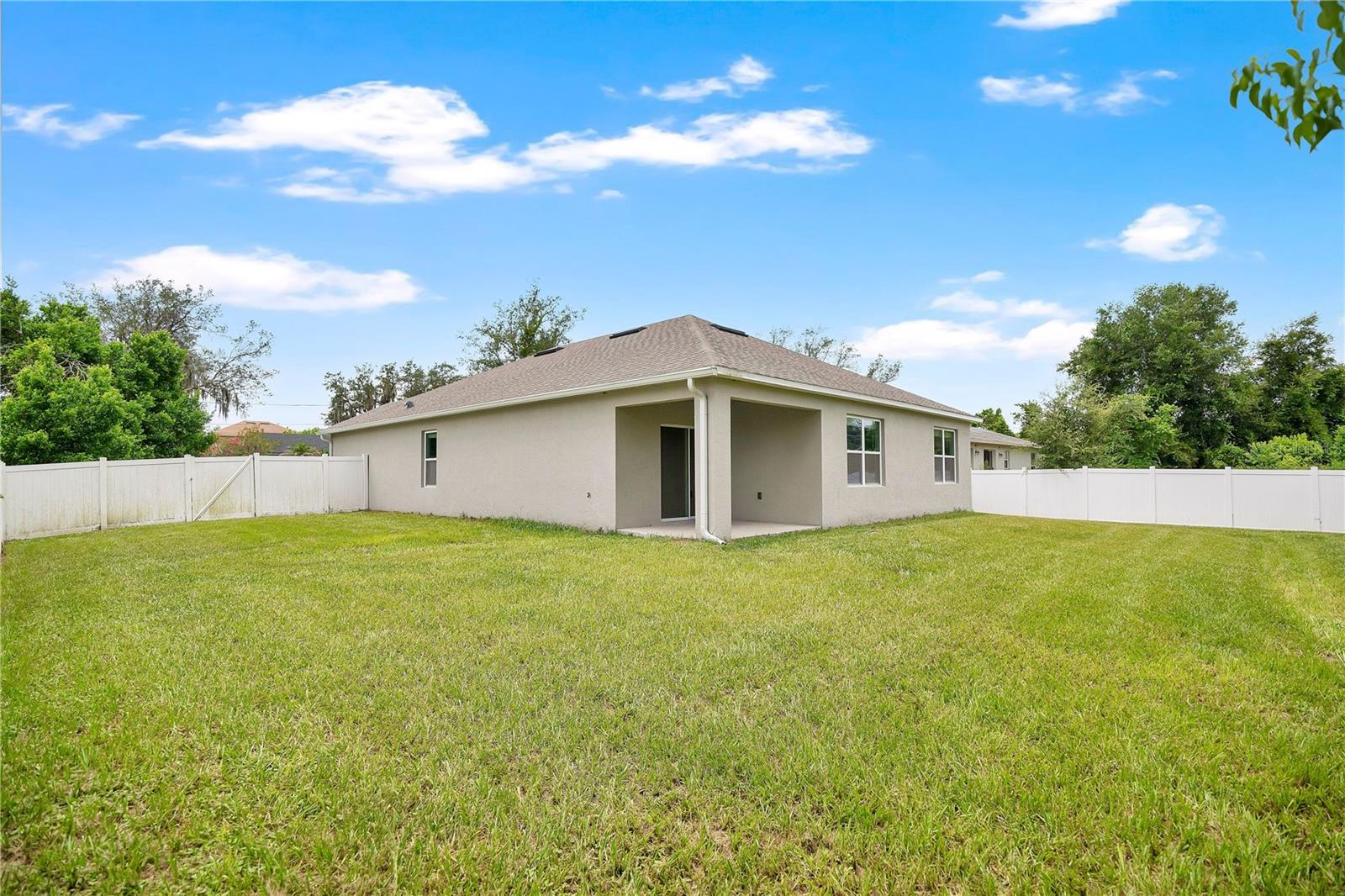 DELTONA LAKES UNIT 13 - Residential
