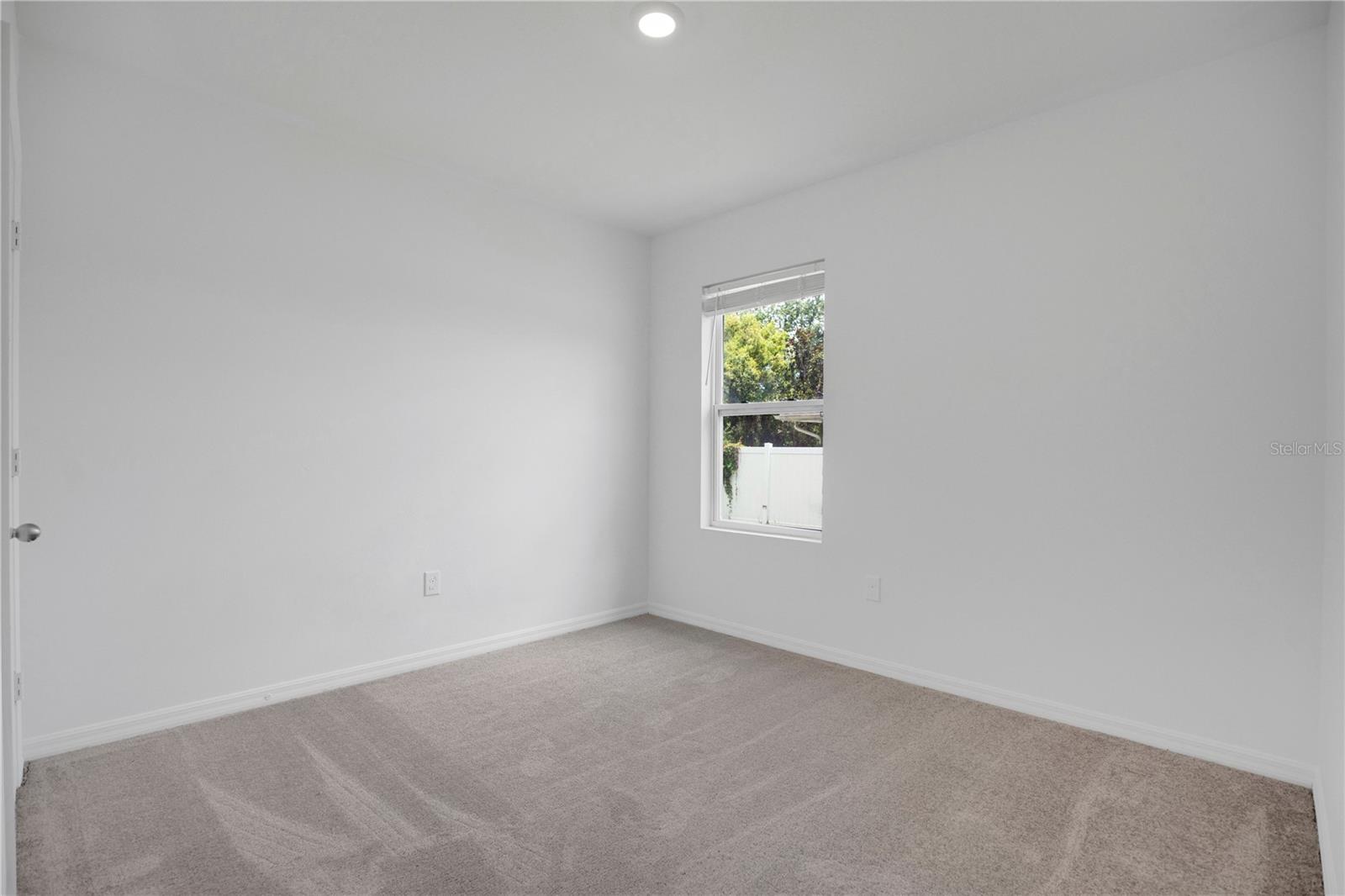 DELTONA LAKES UNIT 13 - Residential