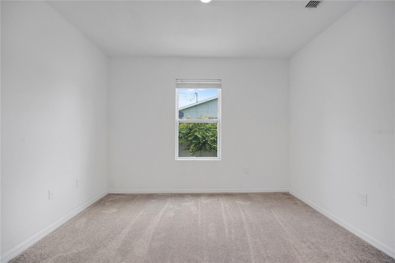 DELTONA LAKES UNIT 13 - Residential