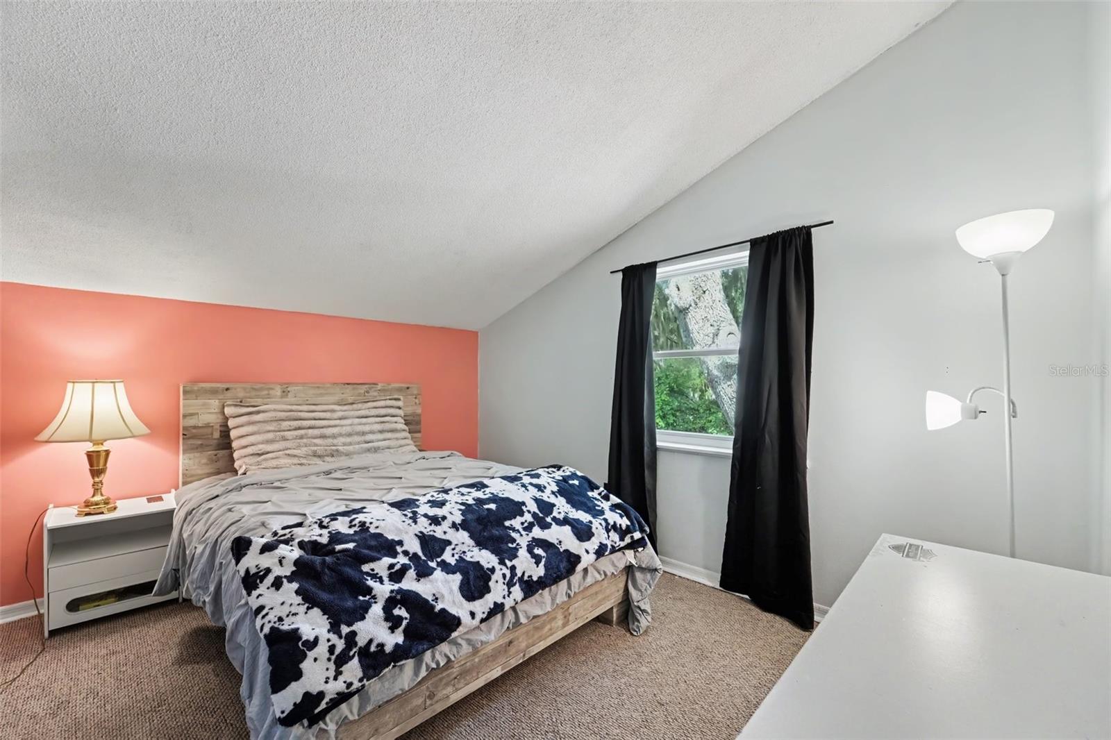 SHADY DELLS - Residential