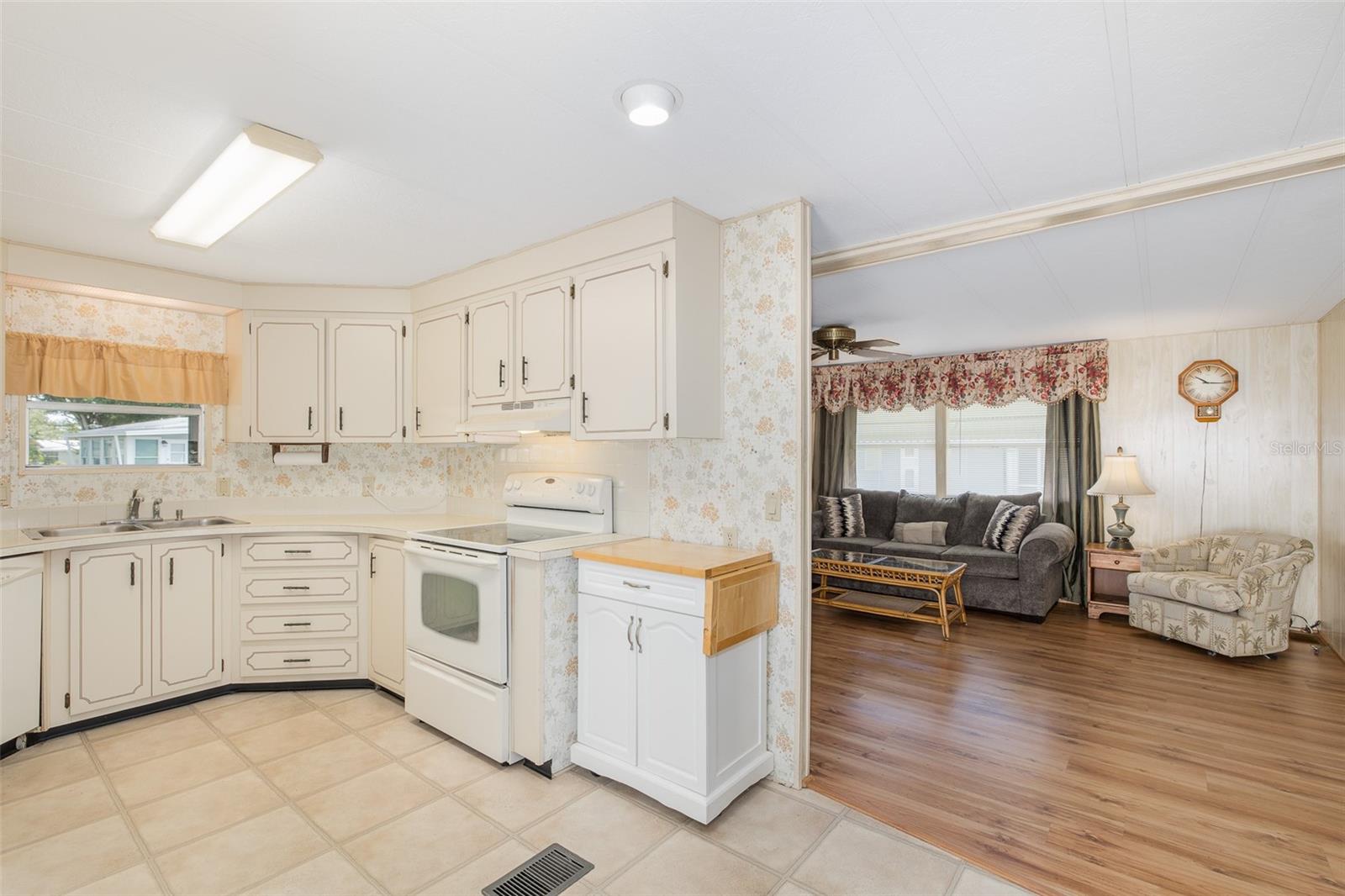 BRIAR CREEK MOBILE HOME COMMUNITY II CONDO - Residential