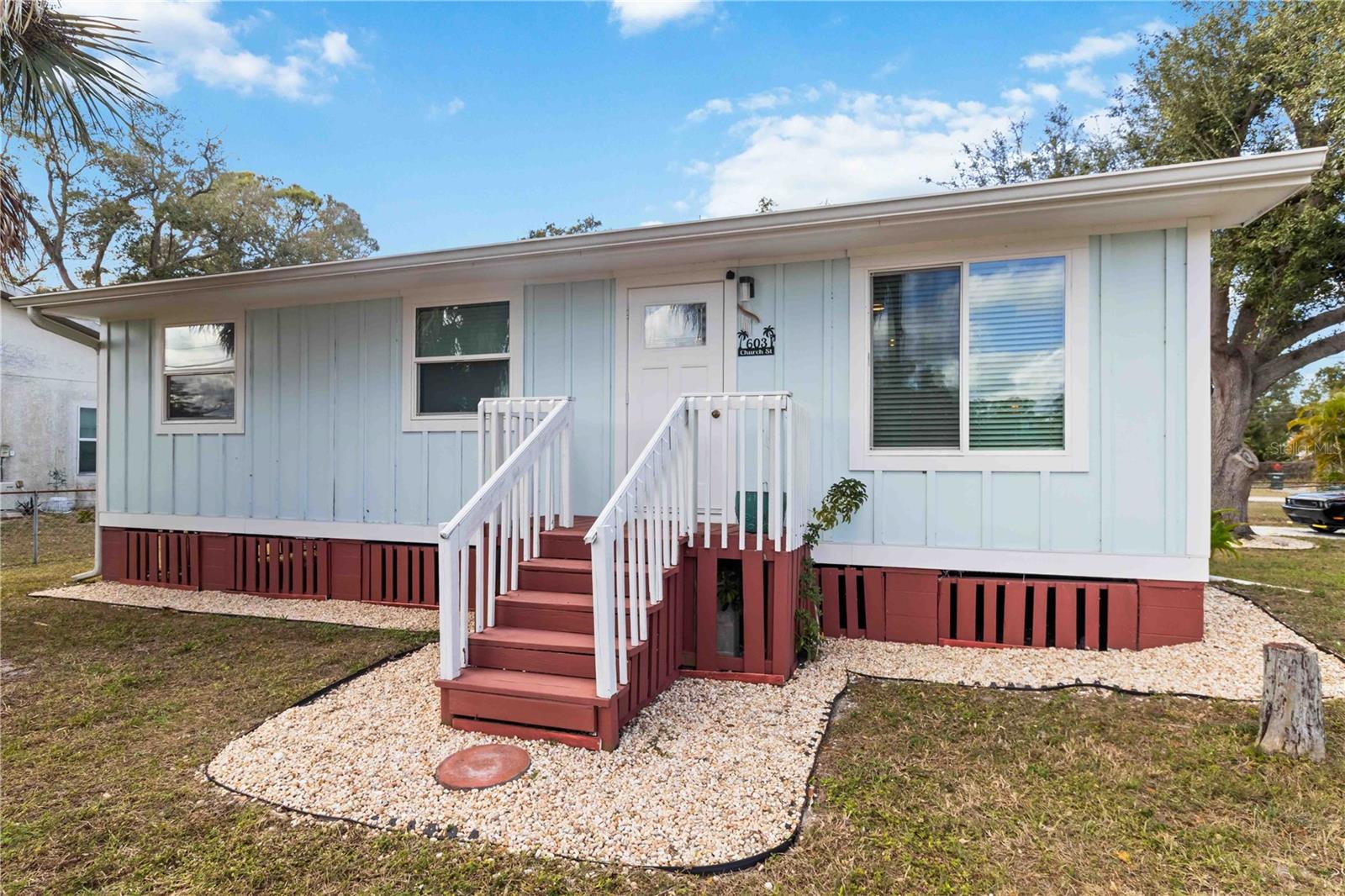 LILLYS SUB - Residential