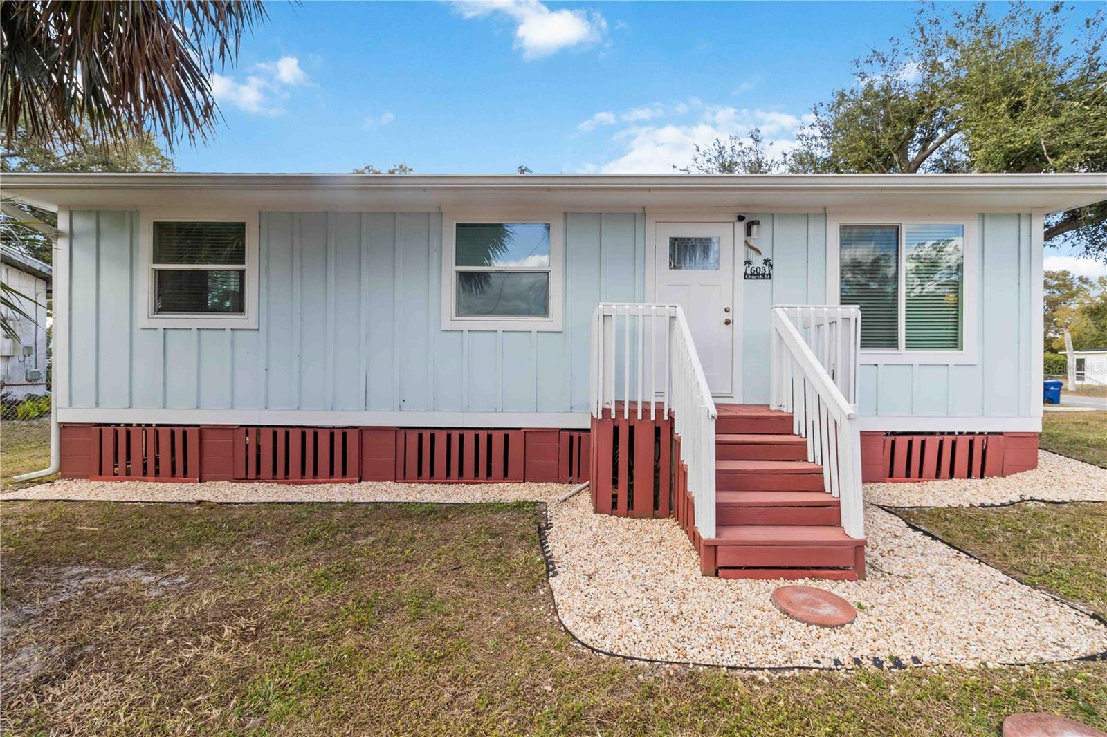 LILLYS SUB - Residential